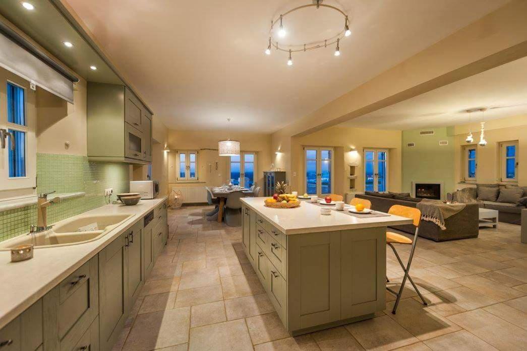 Ninemia Mjf Villa *